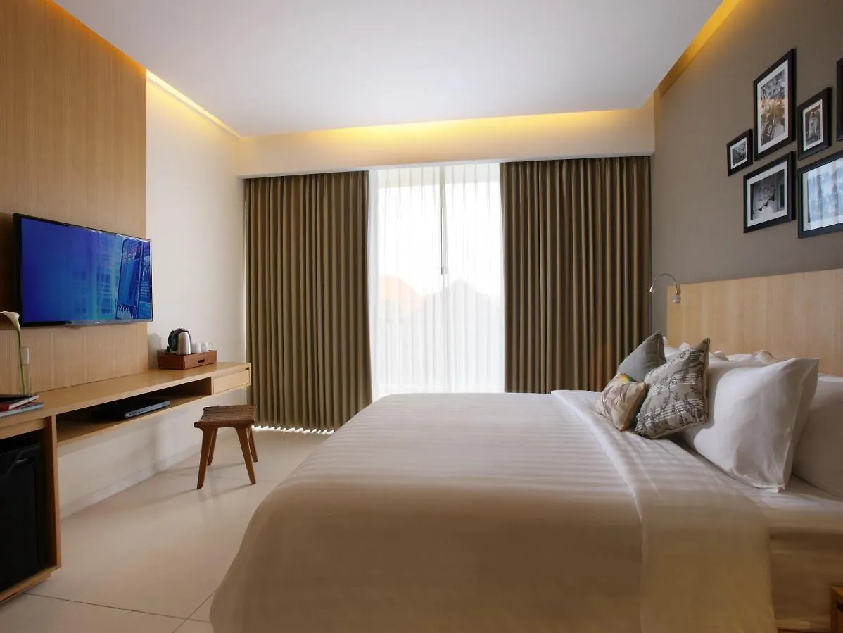 Ossotel Legian