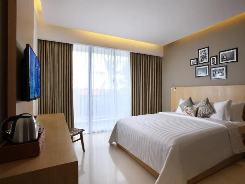 Ossotel Legian