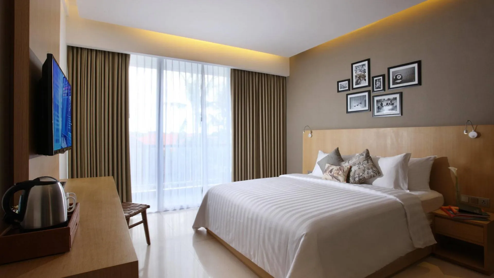 Hotel Ossotel Legian