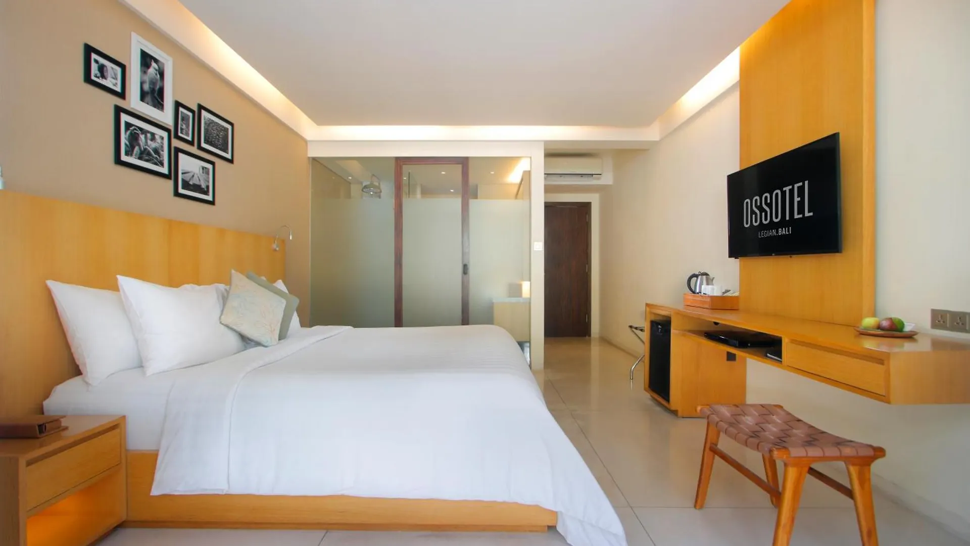 Hotel Ossotel Legian